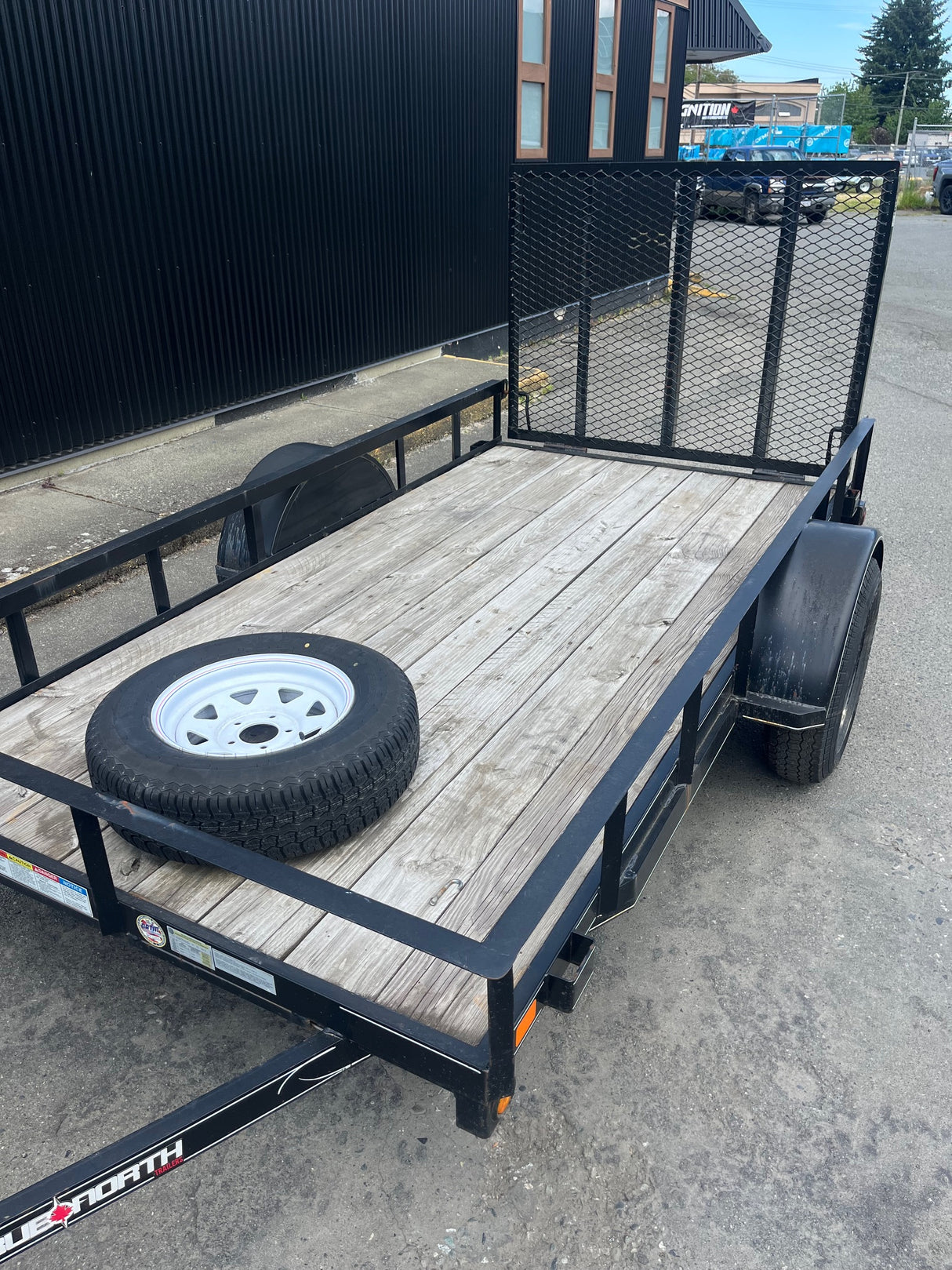 2017 LONESTAR UTILITY - SOLD