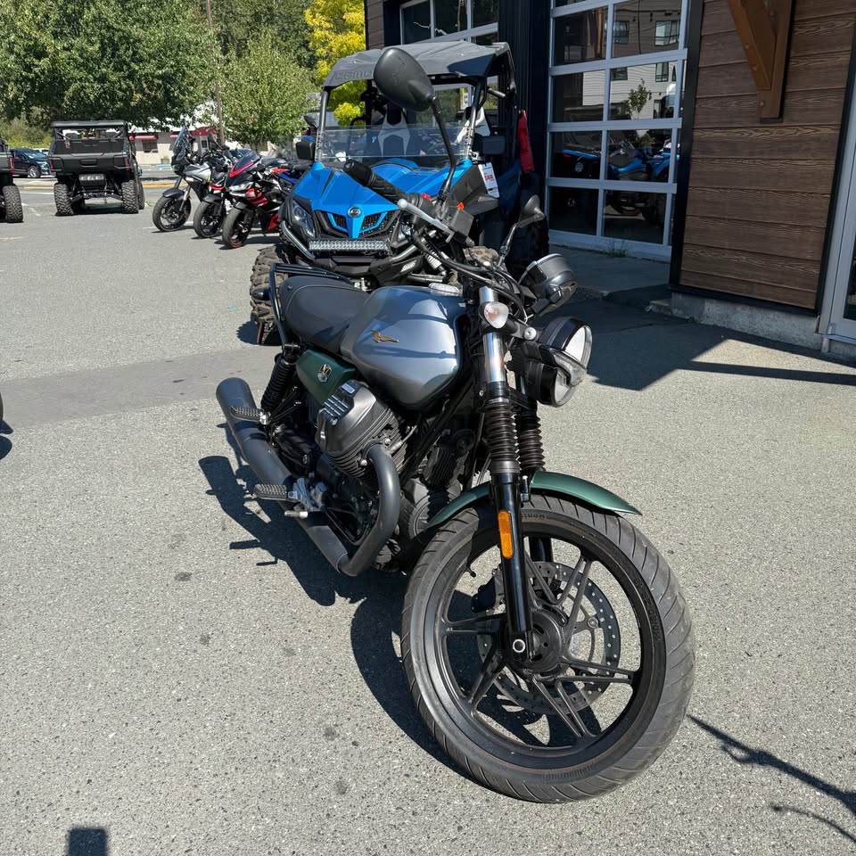 2021 Moto Guzzi V7 Stone CENTANARIO - 0132