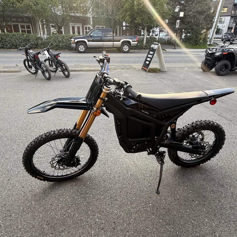 TALARIA KOMODO - BLACK FRIDAY SALE