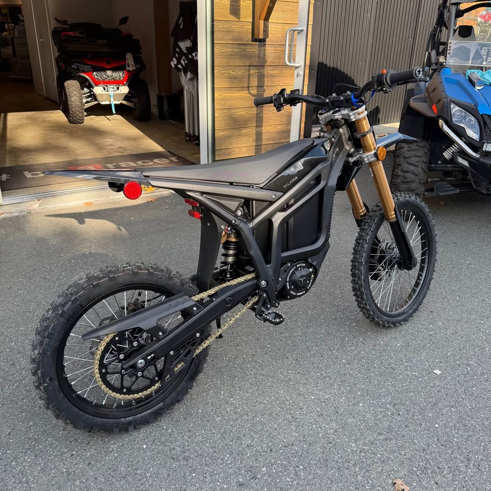 TALARIA KOMODO - BLACK FRIDAY SALE