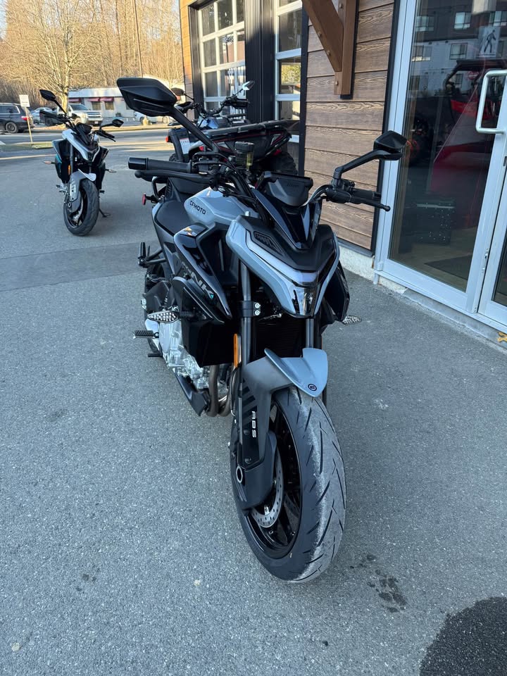 2026 CFMOTO 675 NK - TUNDRA GREY - 3778