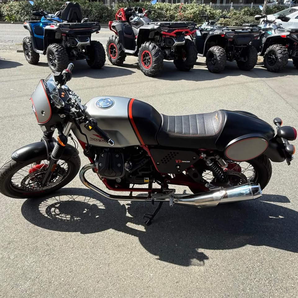2016 MOTO GUZZI V7 RACER ii - SOLD