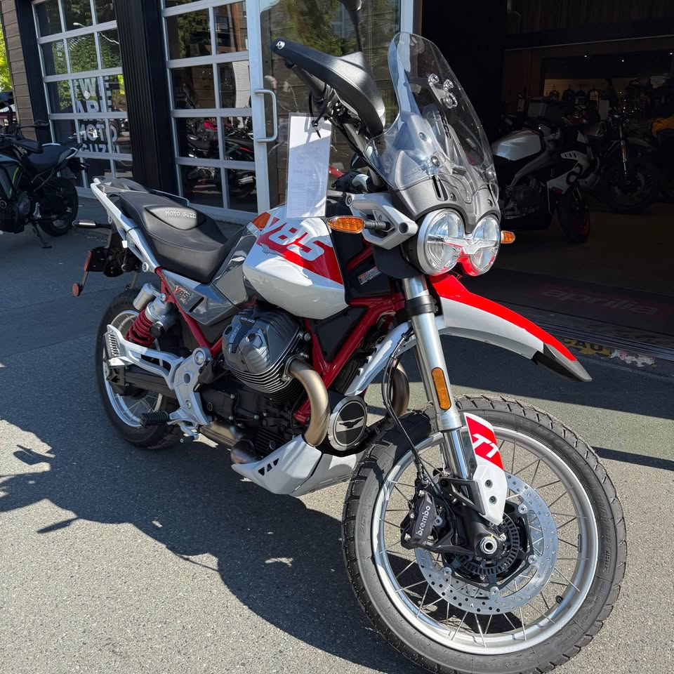 2027 Moto Guzzi V85 TT – SKU-01327 – unit photo 4