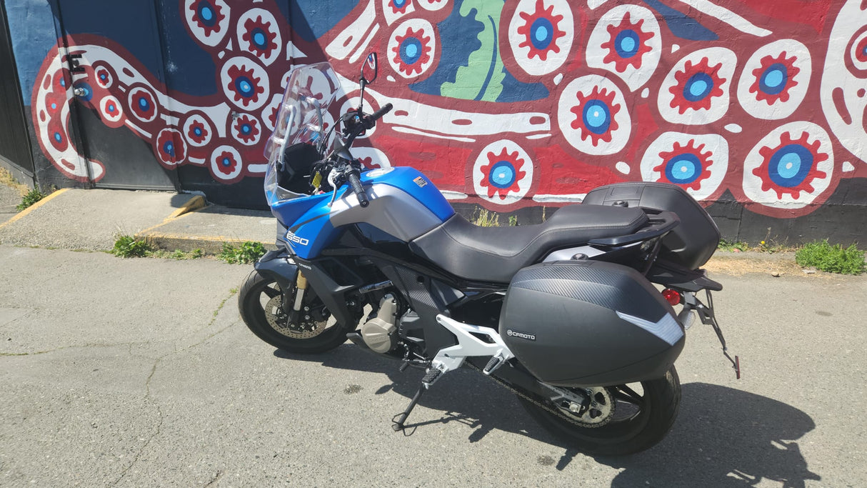 2023 CFMOTO 650 Adventura