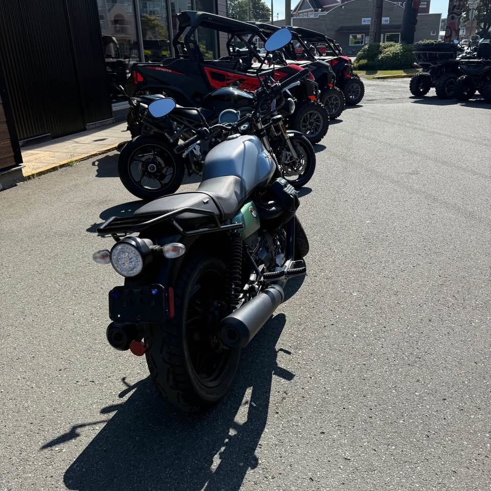 2021 Moto Guzzi V7 Stone CENTANARIO - DEAL PENDING