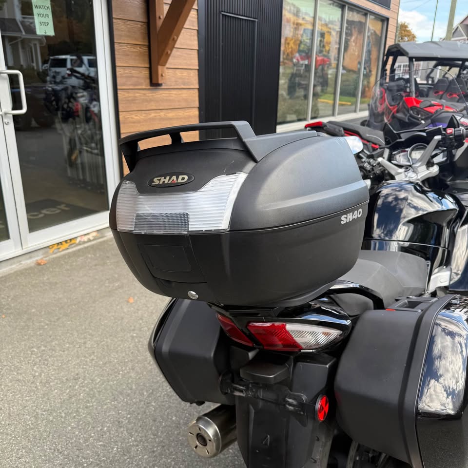 2015 Yamaha FJR 1300 ES