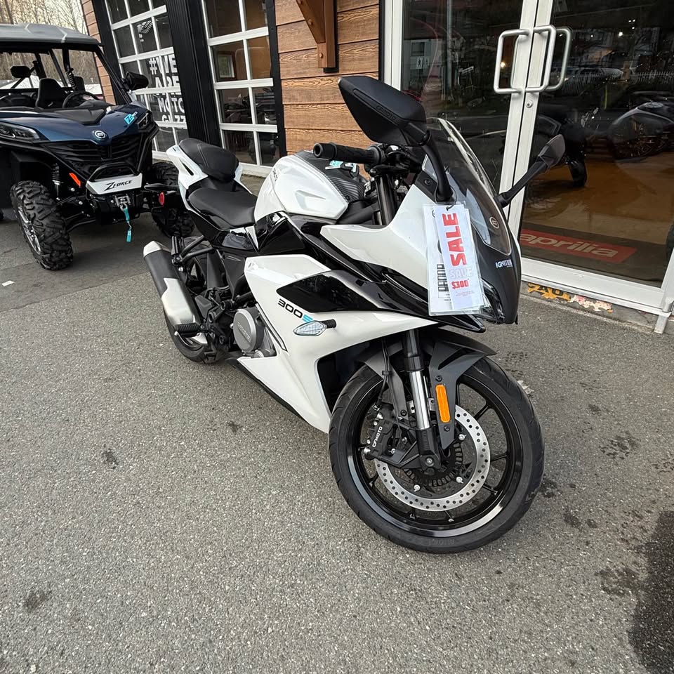 【美品】2025T-Fight 300S G3 2025〕T-Fight 300S - テニス通販のテニスプレイスピア