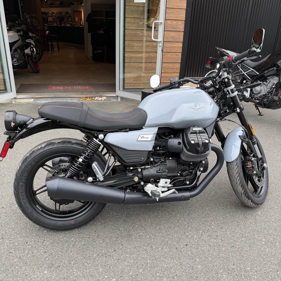 2027 Moto Guzzi V7 Sport - Grigio Lario - 0160 - SOLD