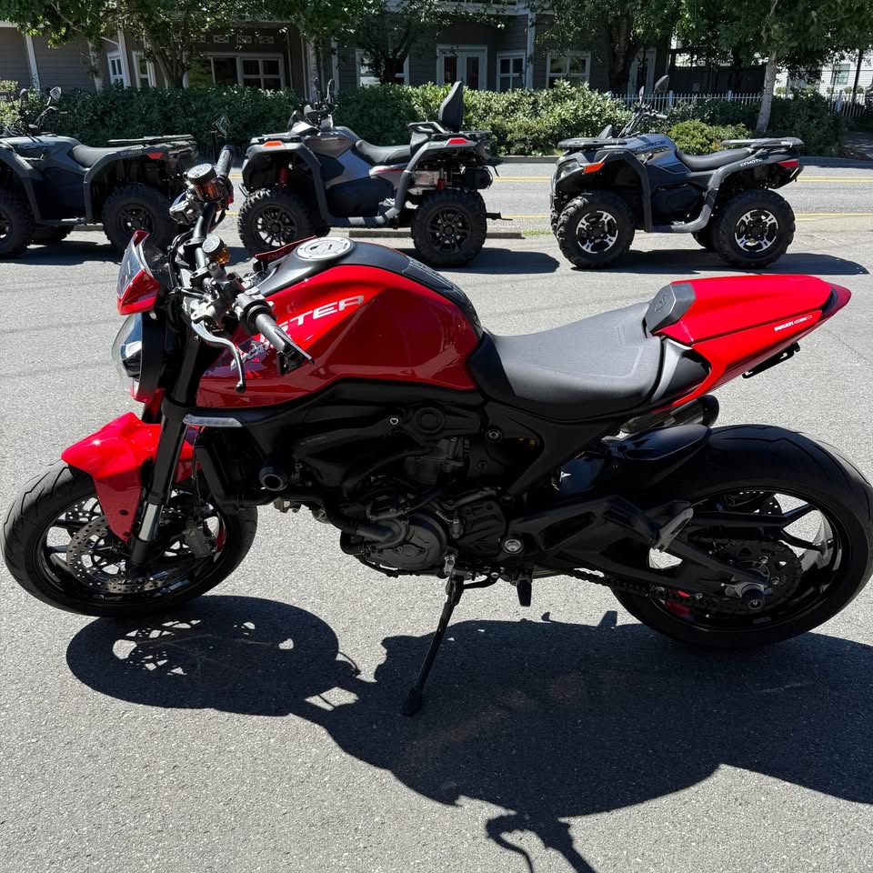 2023 DUCATI MONSTER 937 PLUS - 7176