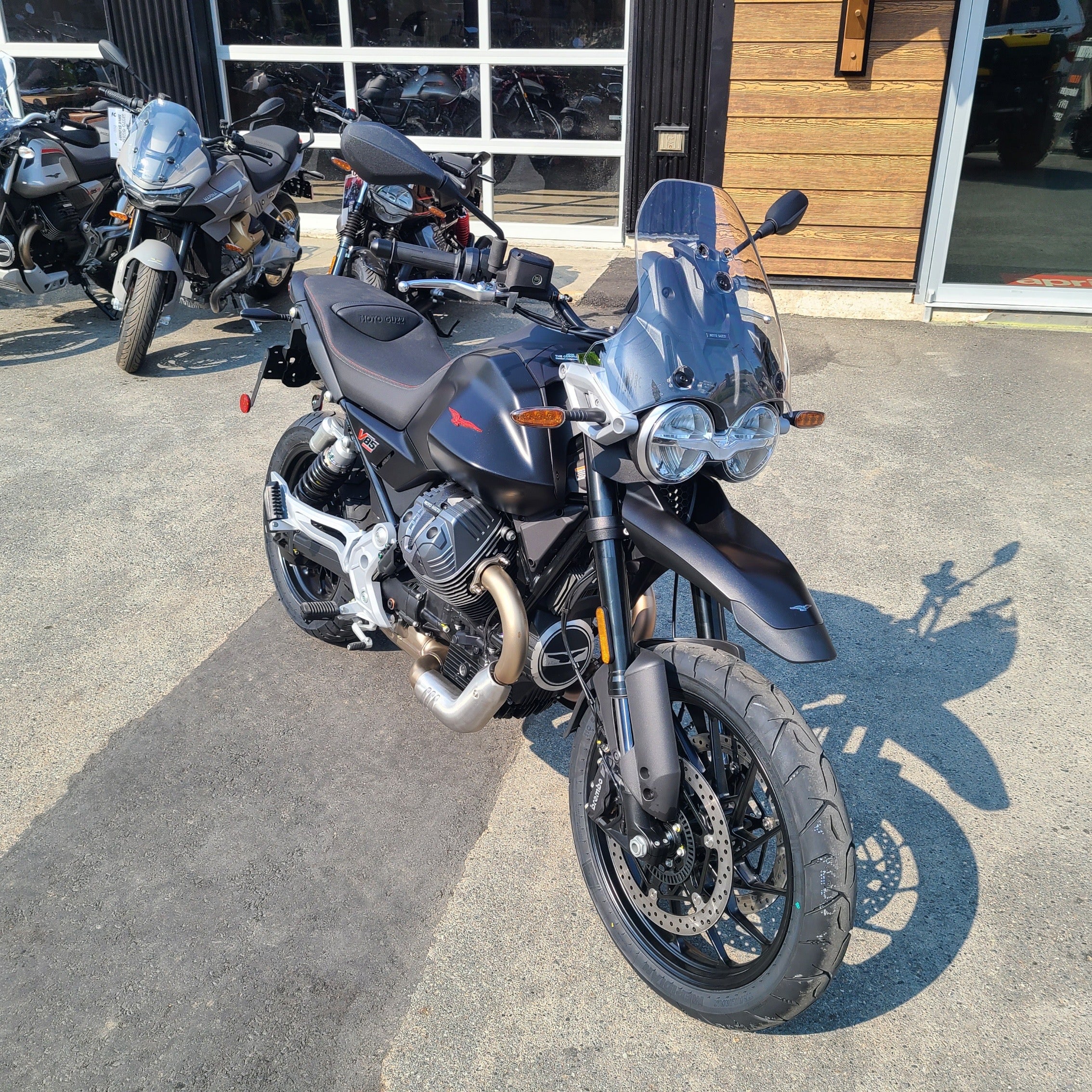 2025 V85 STRADA NERO ISOLA - 0020 DEMO – Ignition Motorsports