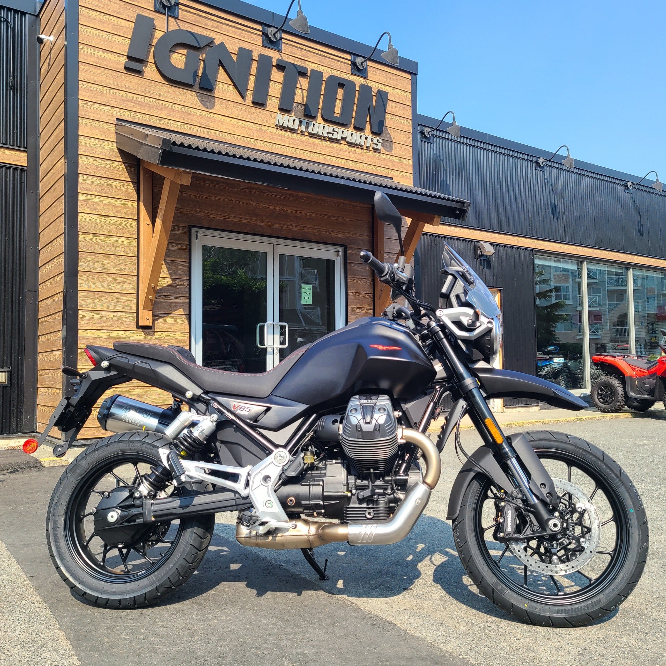 2025 V85 STRADA NERO ISOLA - 0020 DEMO – Ignition Motorsports
