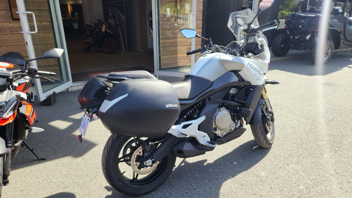 2022 CFMOTO 650 Adventura