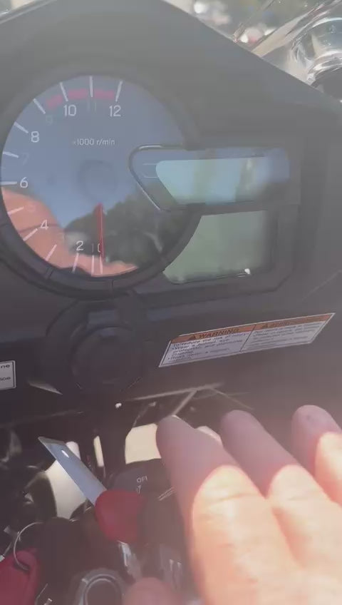2018 Suzuki DL1000 V-STROM - SOLD