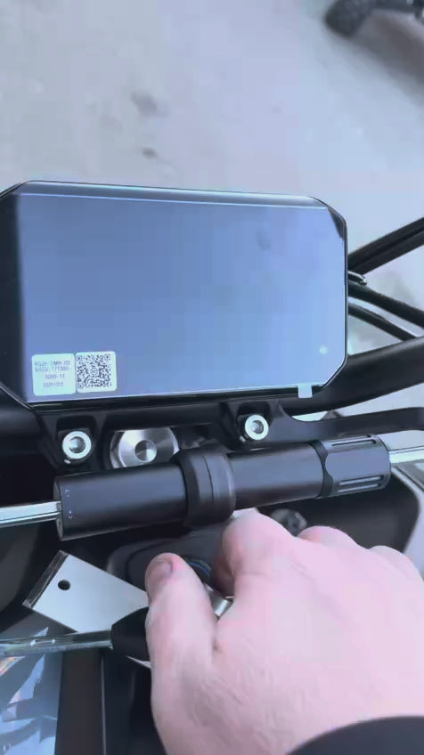 2026 CFMOTO 675 NK - TUNDRA GREY - 3778