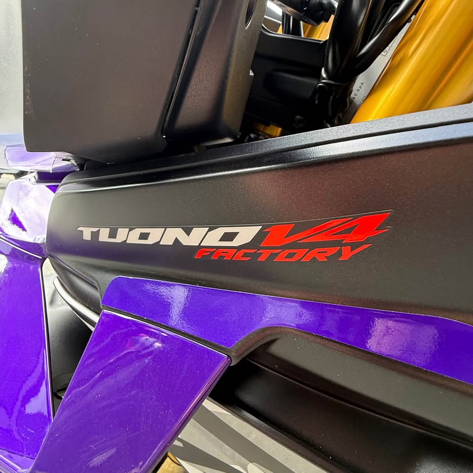 2027 Aprilia Tuono V4 Factory — image 4